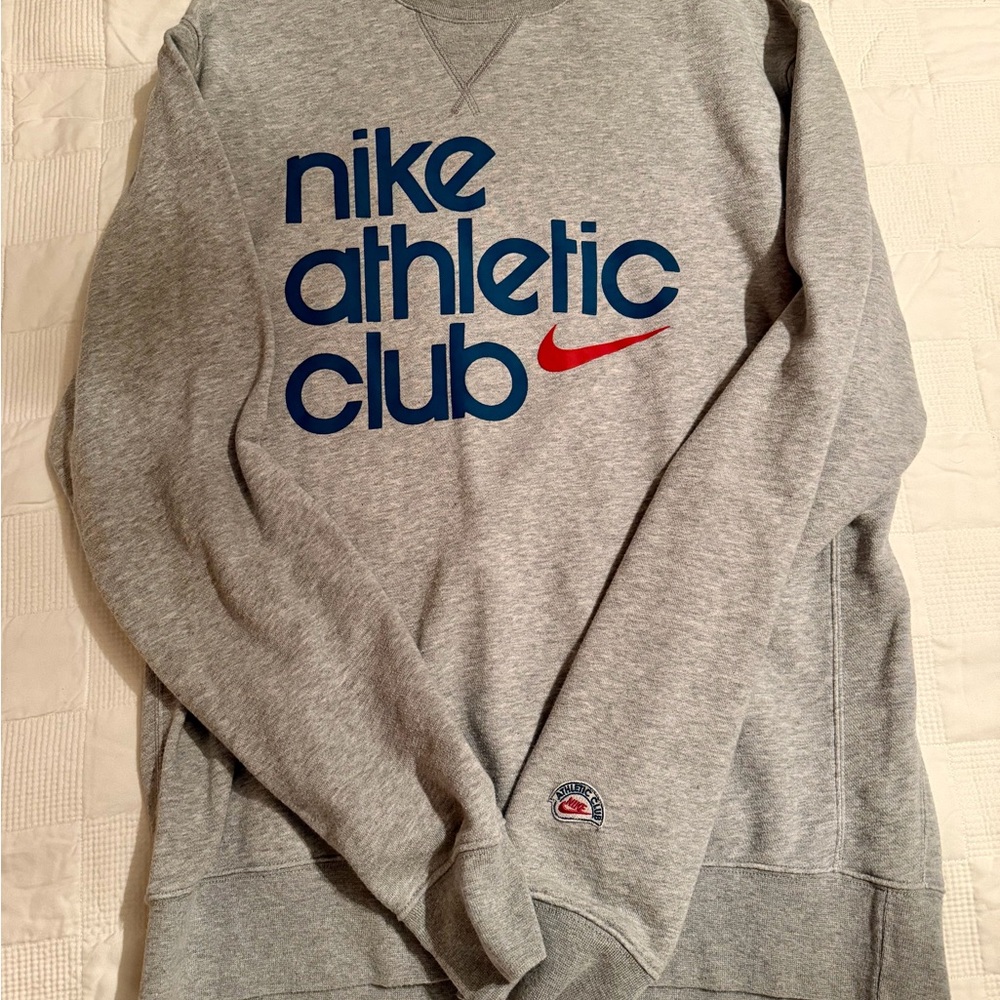 Nike Gray Athletic Club Men's Sweatshirt